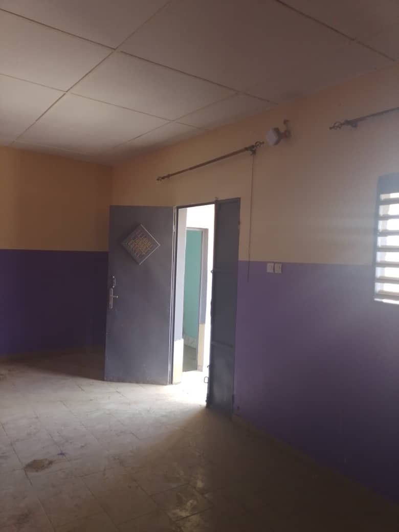 2 Chambre Salon à Ossiéné